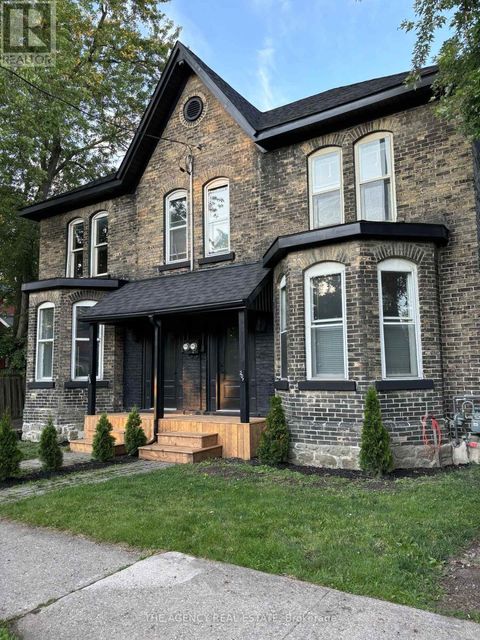 205 - 207 NILE STREET Stratford ON N5A4E7