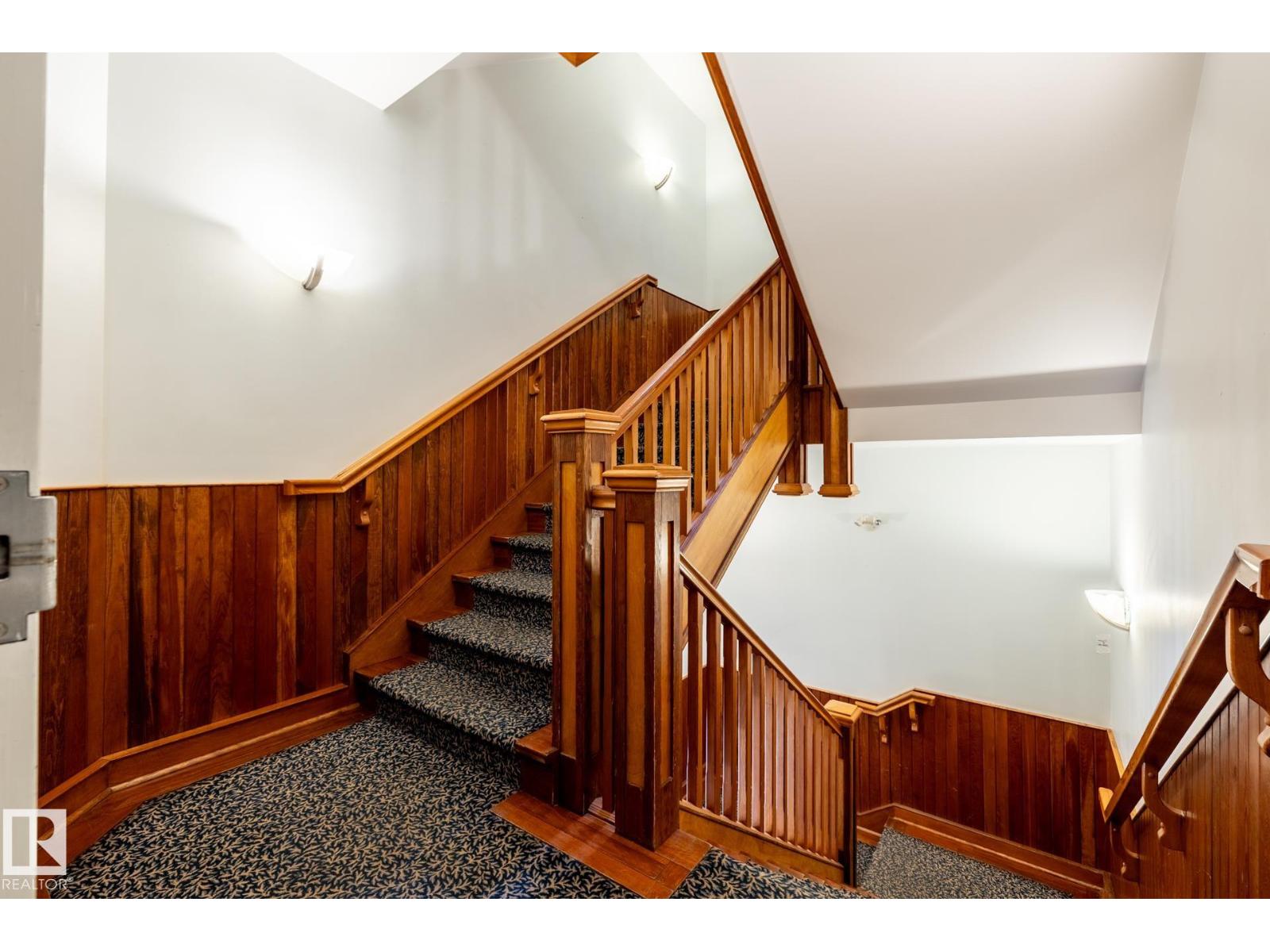 #203 10141 95 ST NW