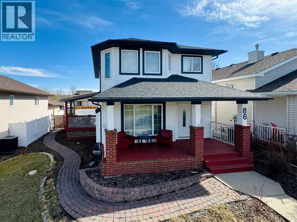 86 Riverstone Boulevard W