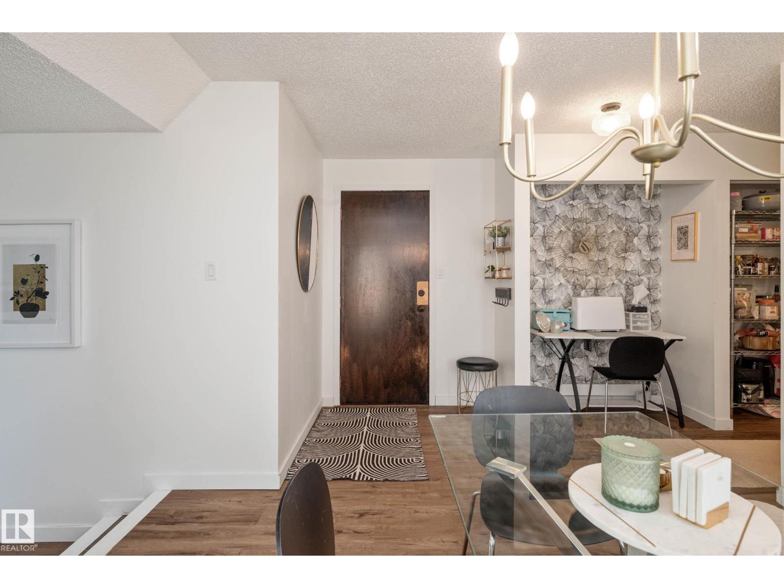 #201 10743 107 ST NW