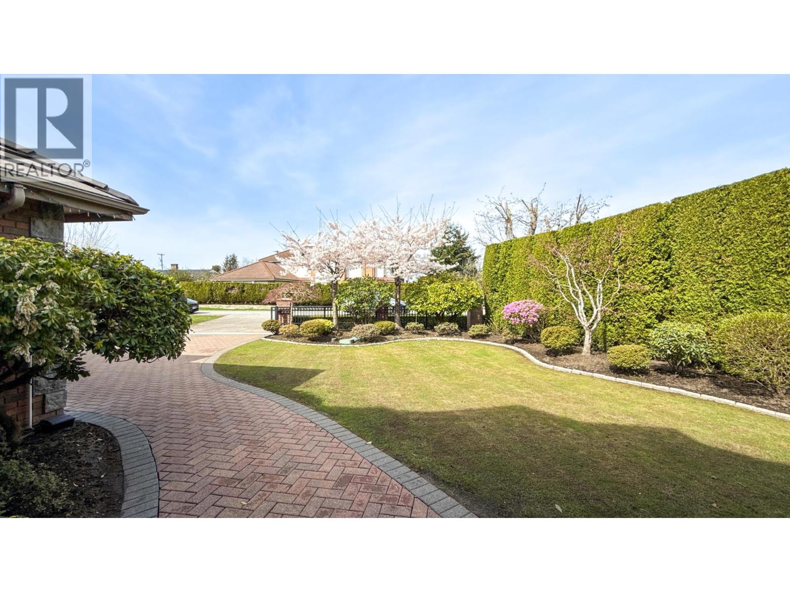 7840 BELAIR DRIVE