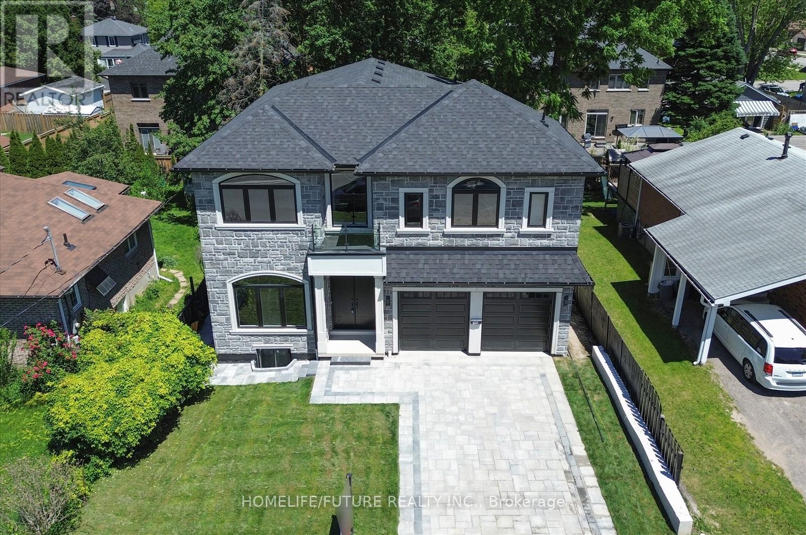 735 HILLCREST ROAD