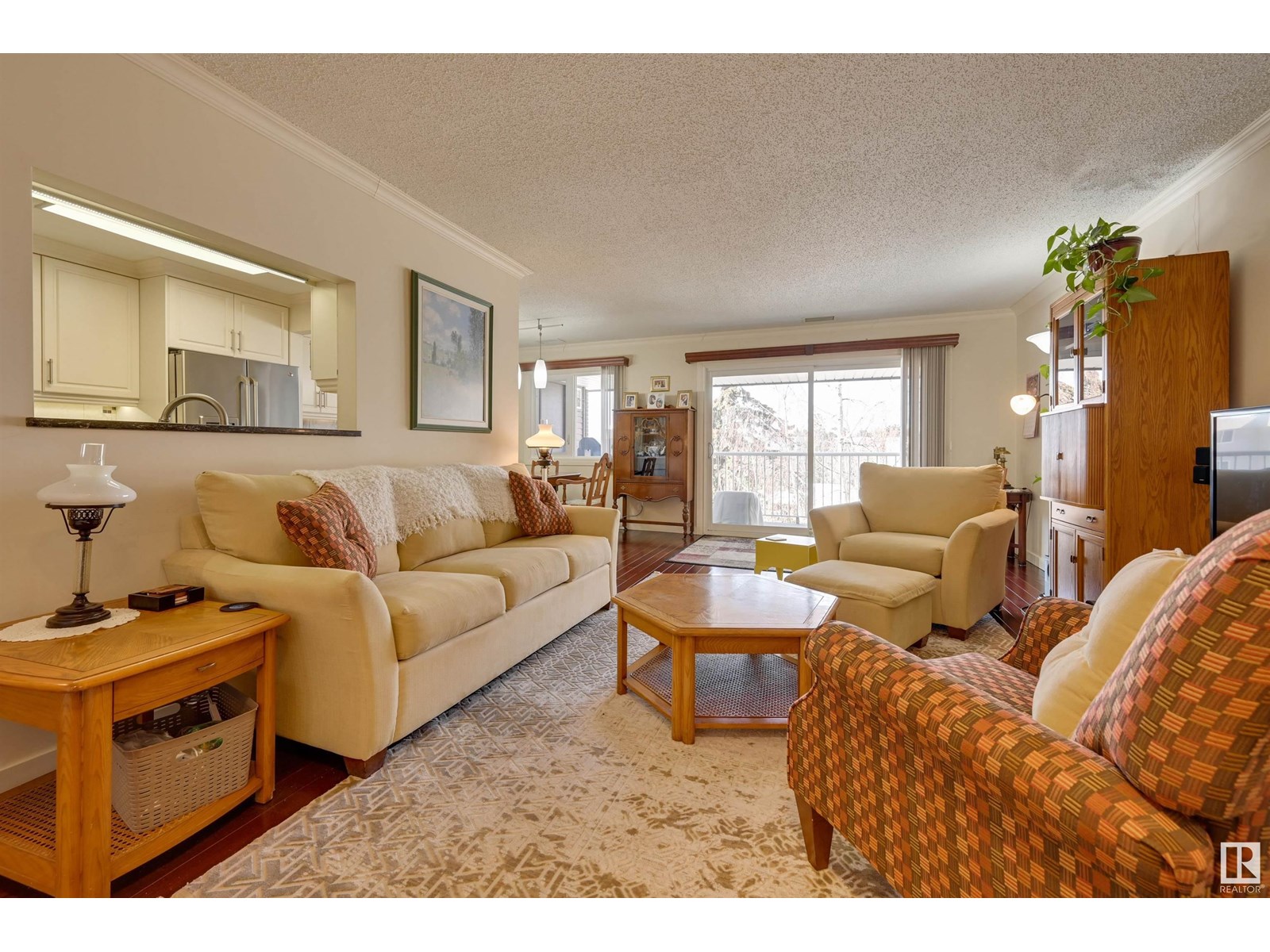 #408 14810 51 AV NW