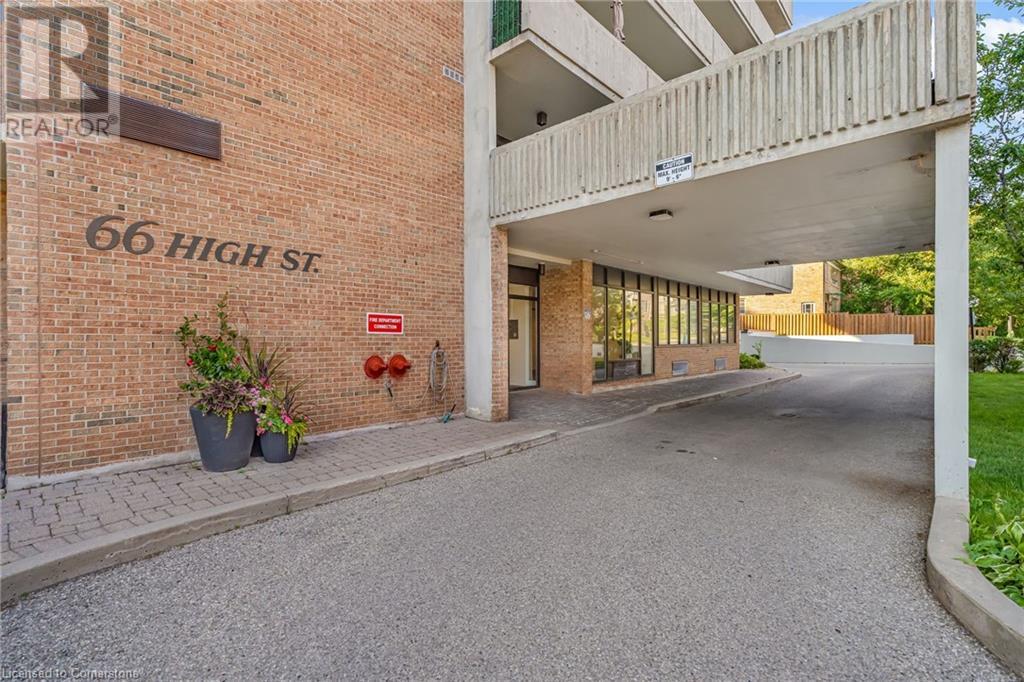 66 HIGH Street E Unit# 904