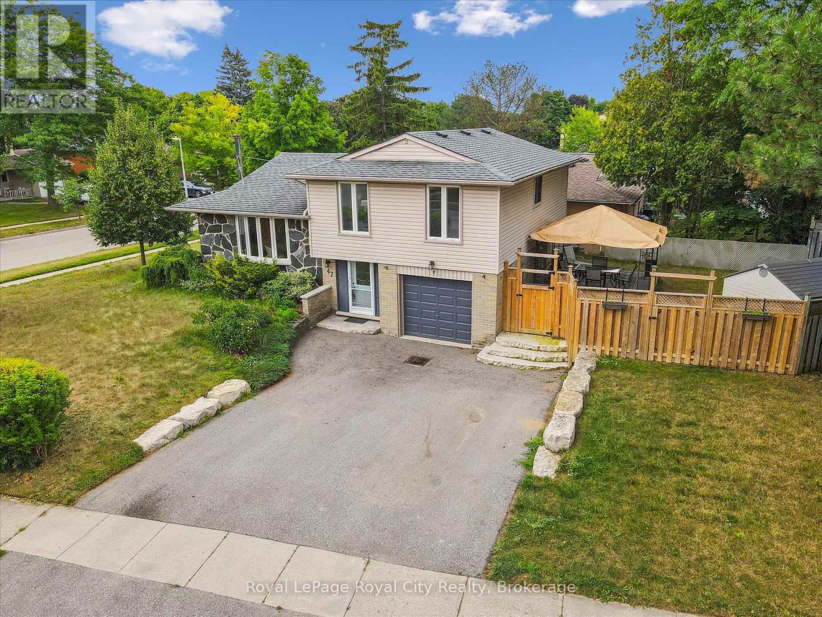 47 ARGYLE DRIVE