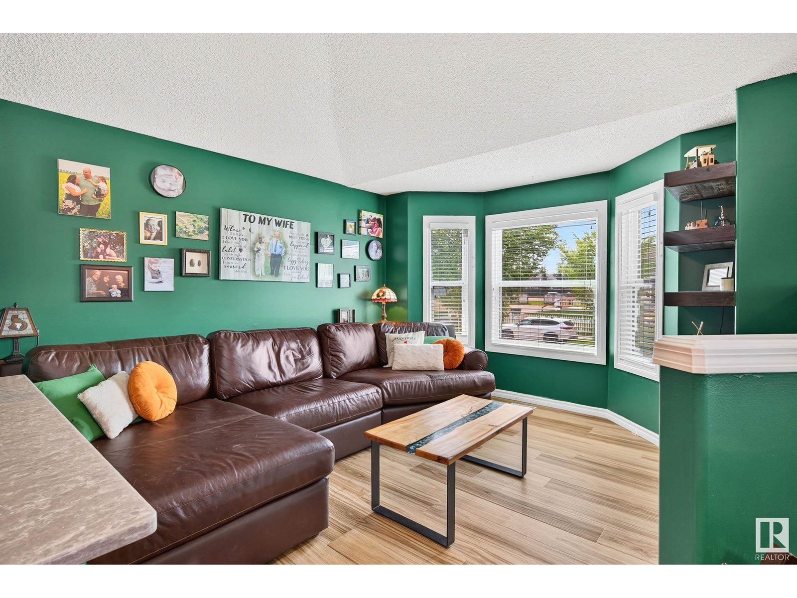 3117 49 ST
