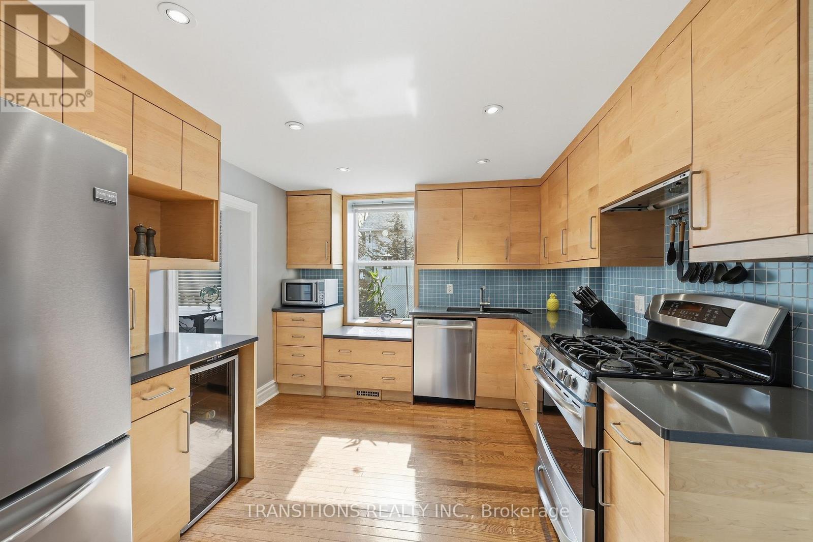 270 CHARLES STREET S