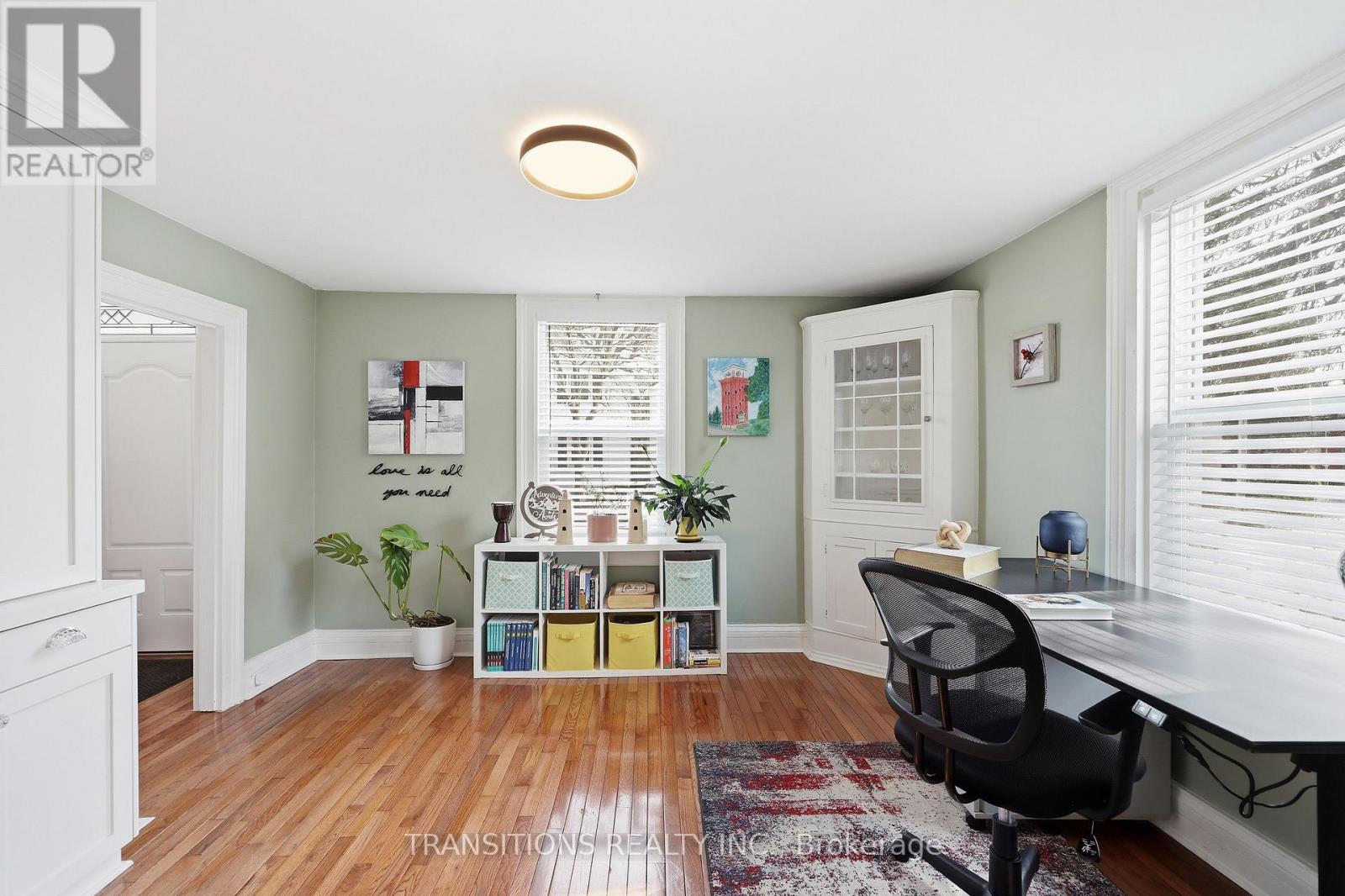 270 CHARLES STREET S