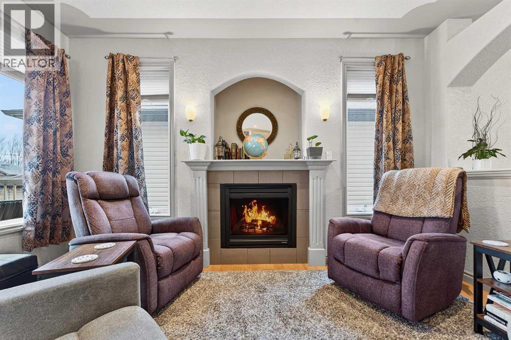 388 Grizzly Crescent N