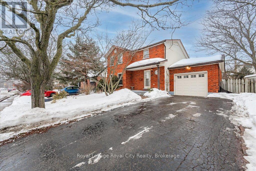 145 KORTRIGHT ROAD W