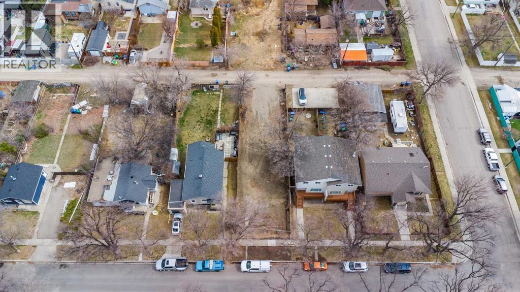 809 12 B Street North