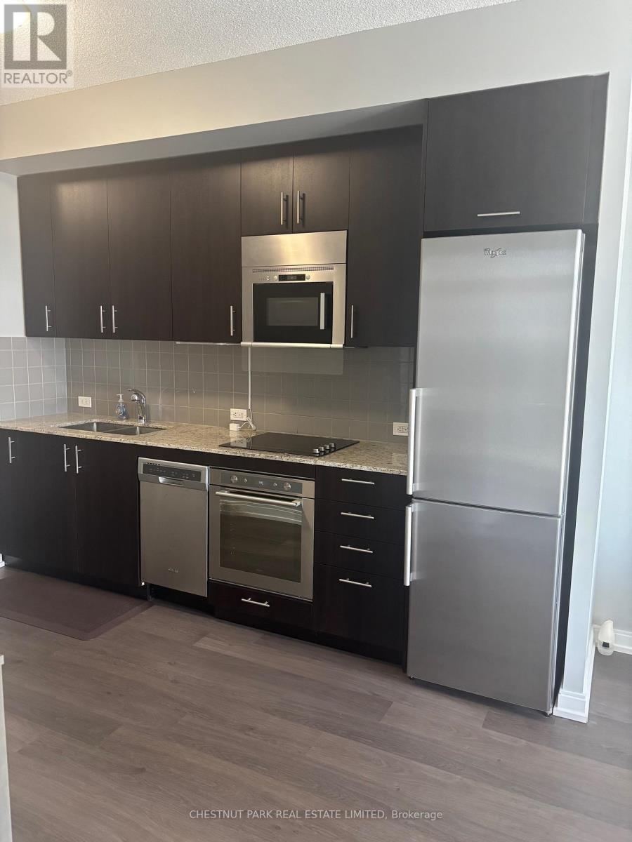 3307 - 255 VILLAGE GREEN SQUARE