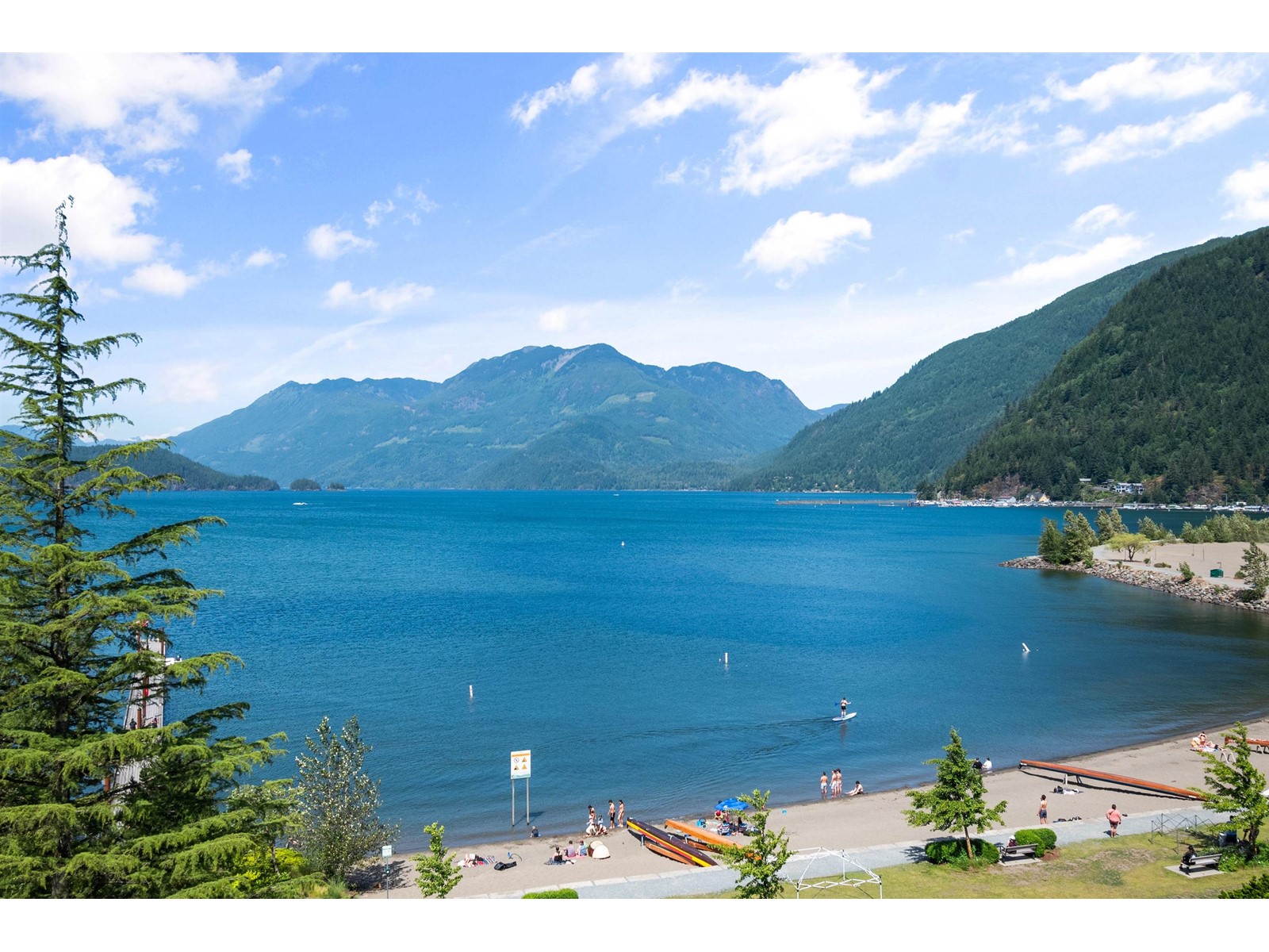605 120 ESPLANADE AVENUE|Harrison Hot Springs