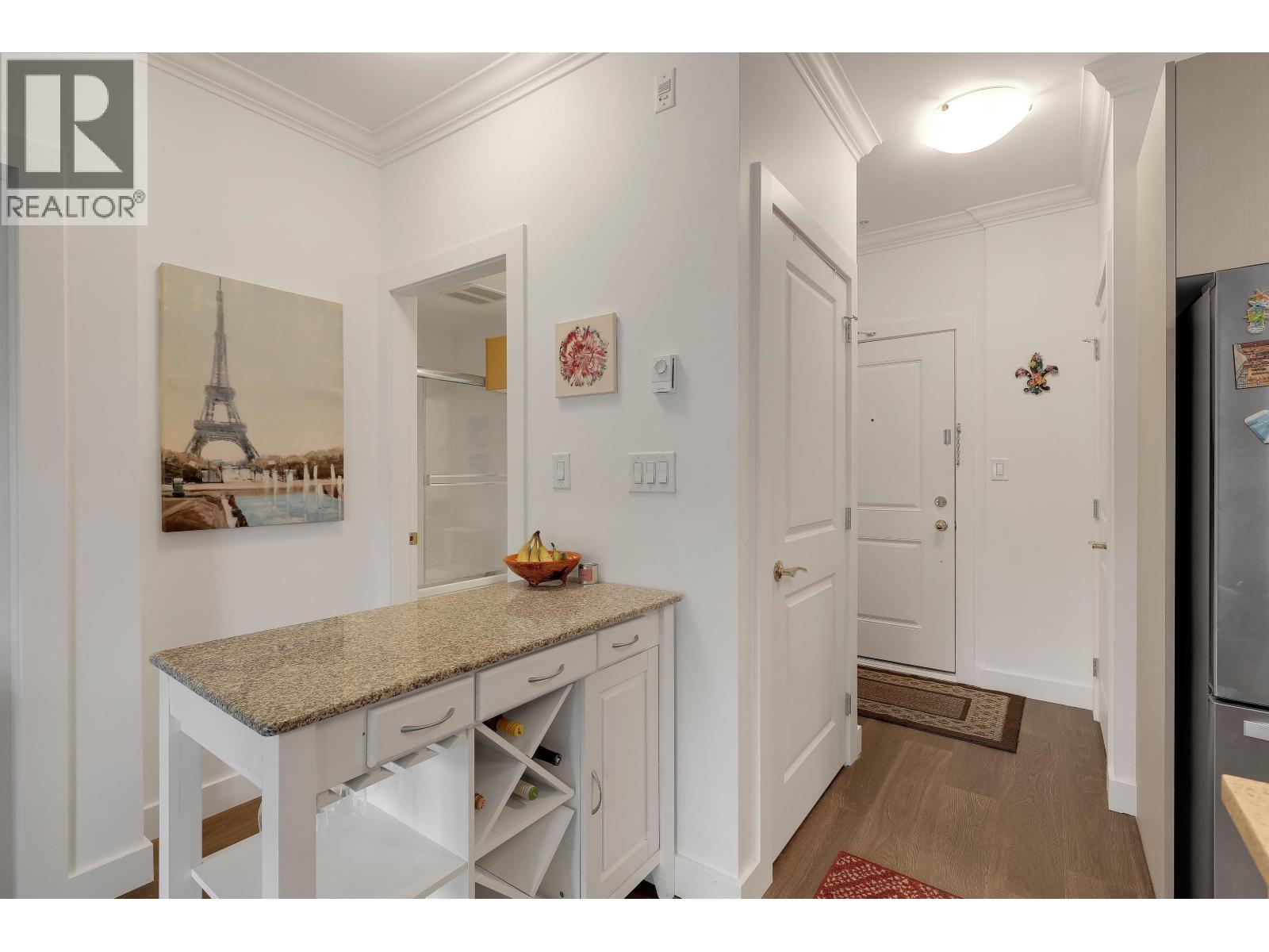 302 11566 224 STREET