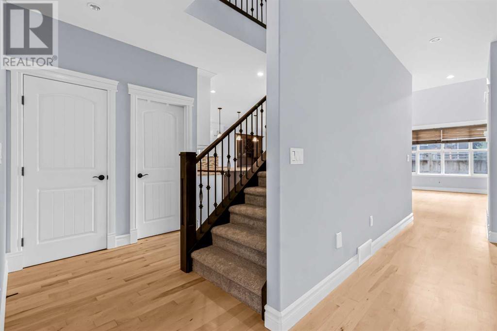 273 Kinniburgh Boulevard W