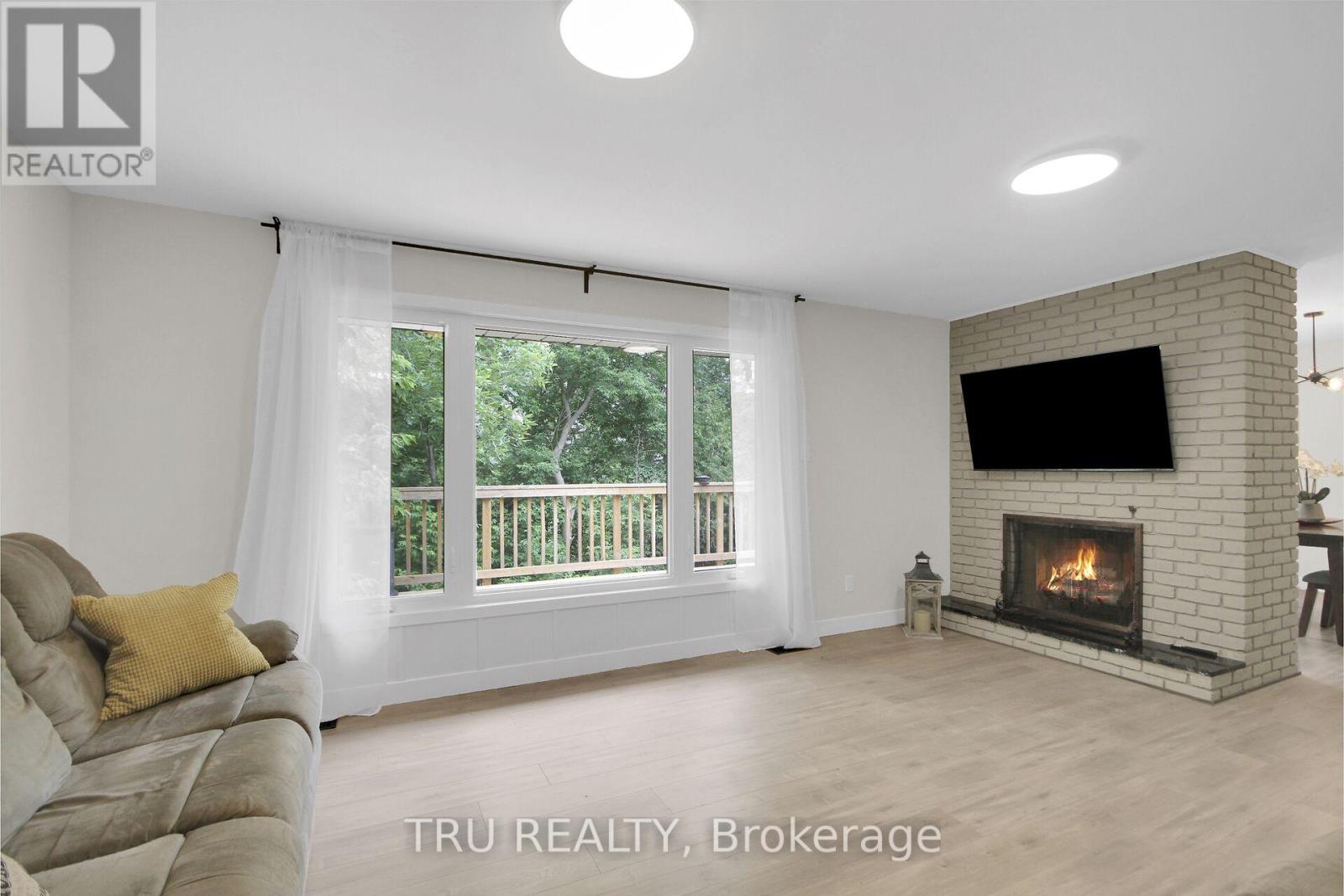 26 LANGHOLM CRESCENT