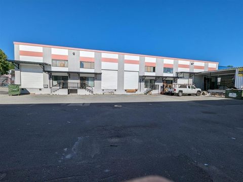 12335 83A AVENUE Surrey BC V3W9Y7