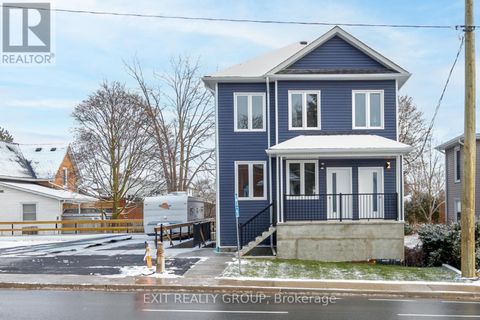 1 - 211 DUNDAS ST W, BUILDING B Quinte West (Trenton Ward) ON K8V3R3