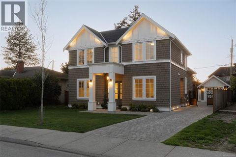 2218 Kinross Ave Oak Bay BC V8R2N5