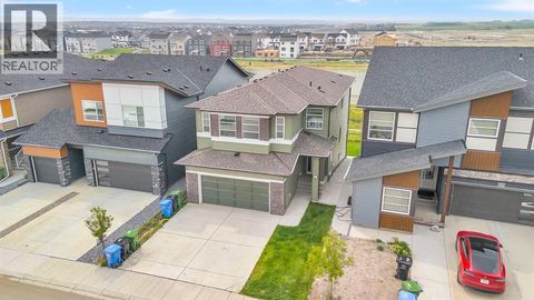 311 Lucas Way NW Calgary AB T3P0R5