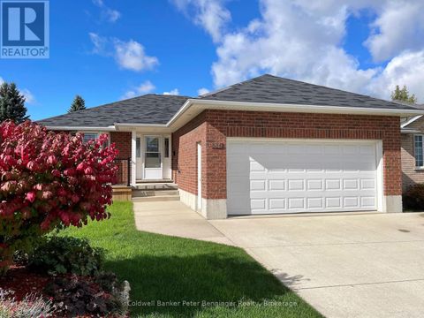 636 22ND AVENUE Hanover ON N4N3W7