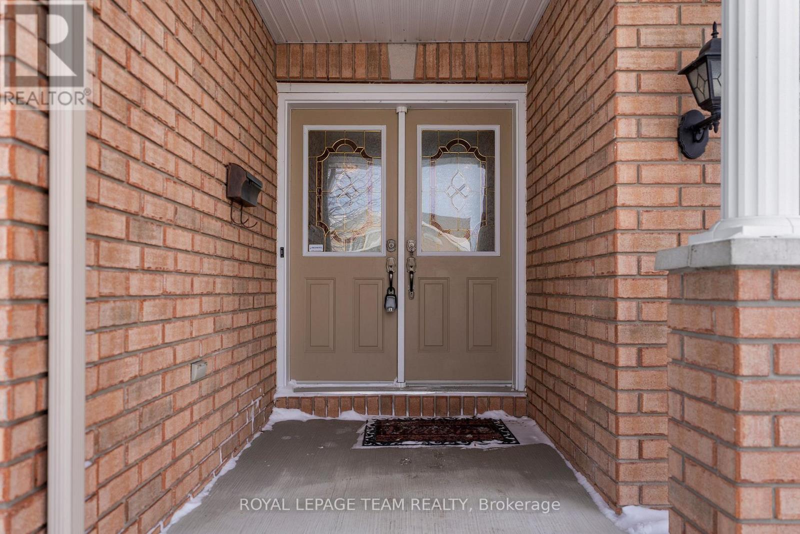 13 MELVILLE ROAD