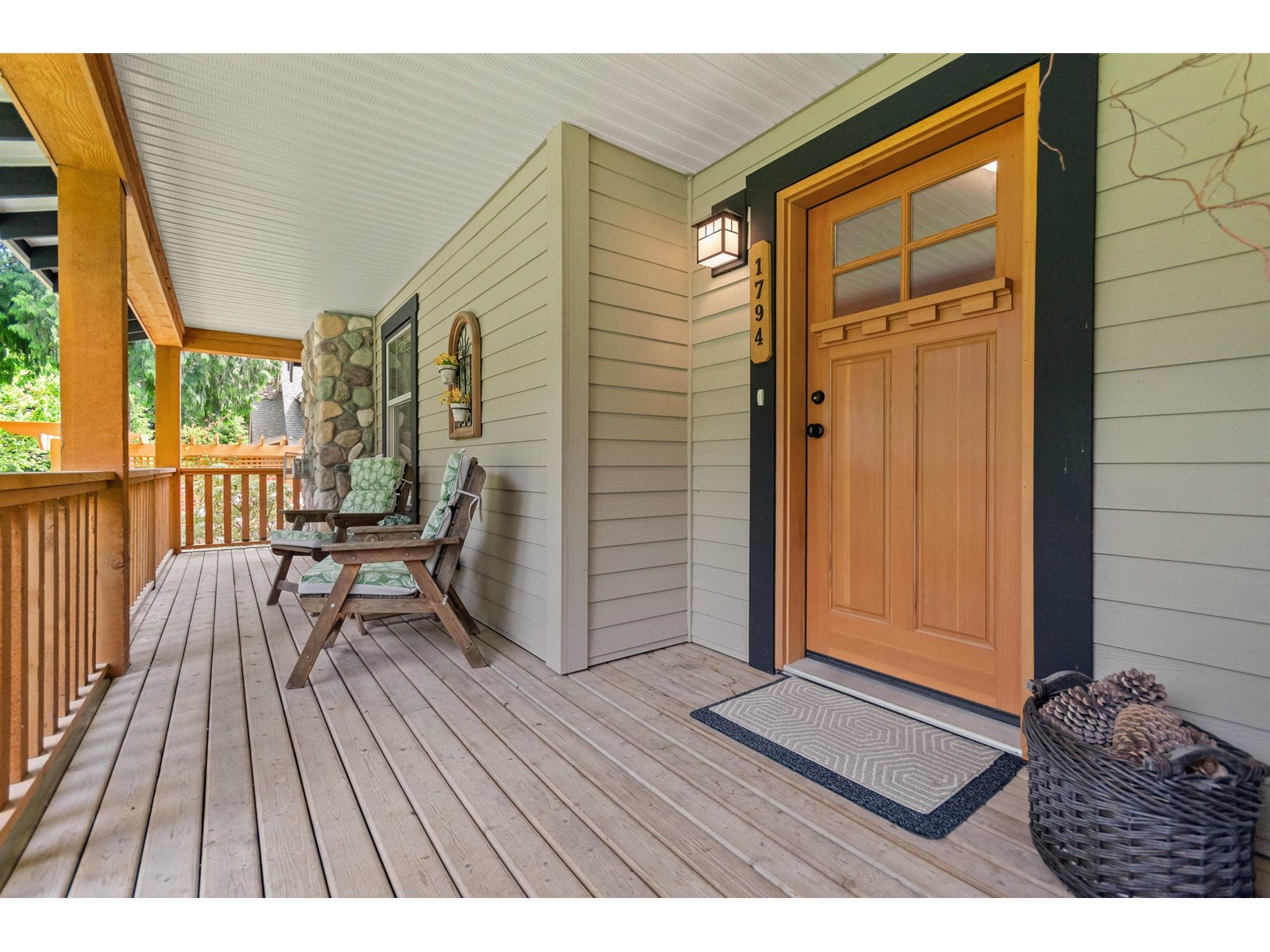1794 RAVENWOOD TRAIL|Cultus Lake South