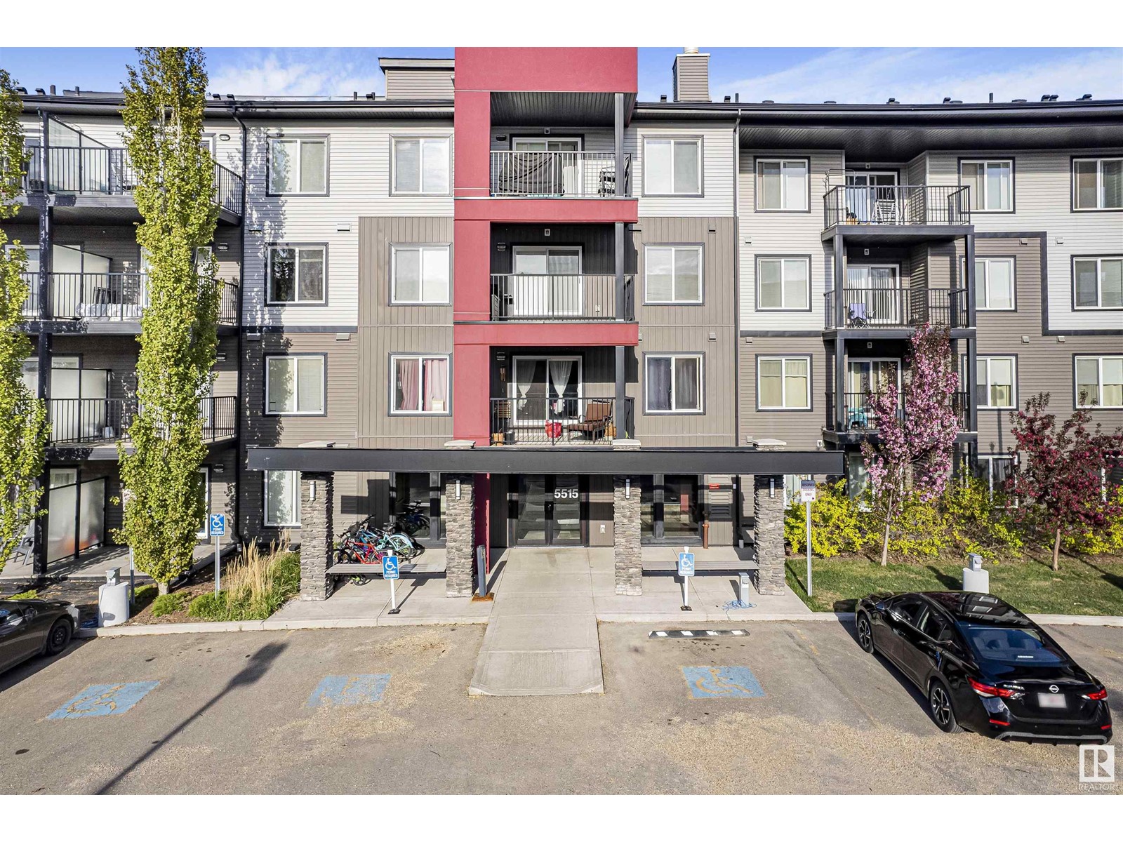 #134 5515 7 AV SW