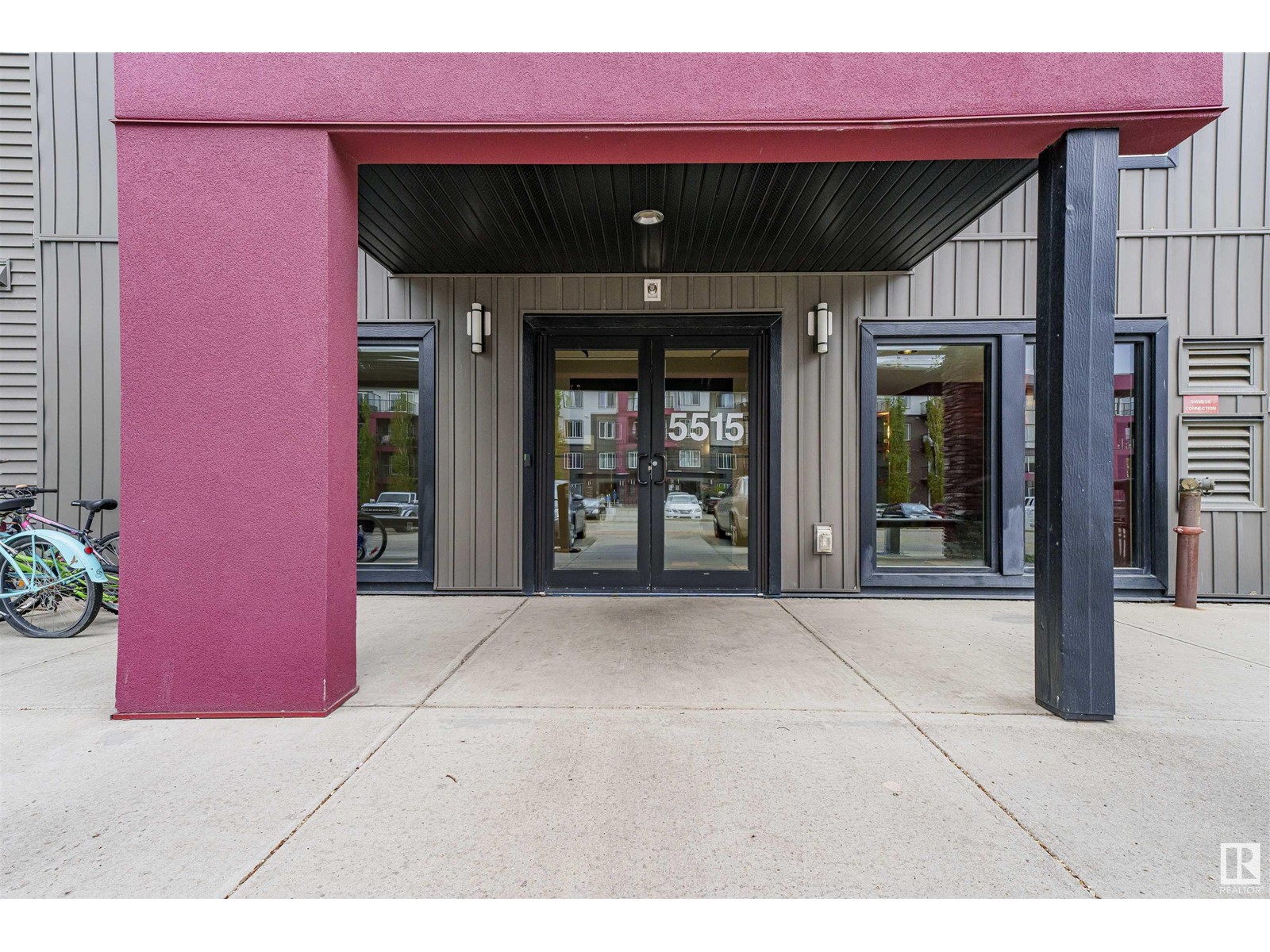 #134 5515 7 AV SW