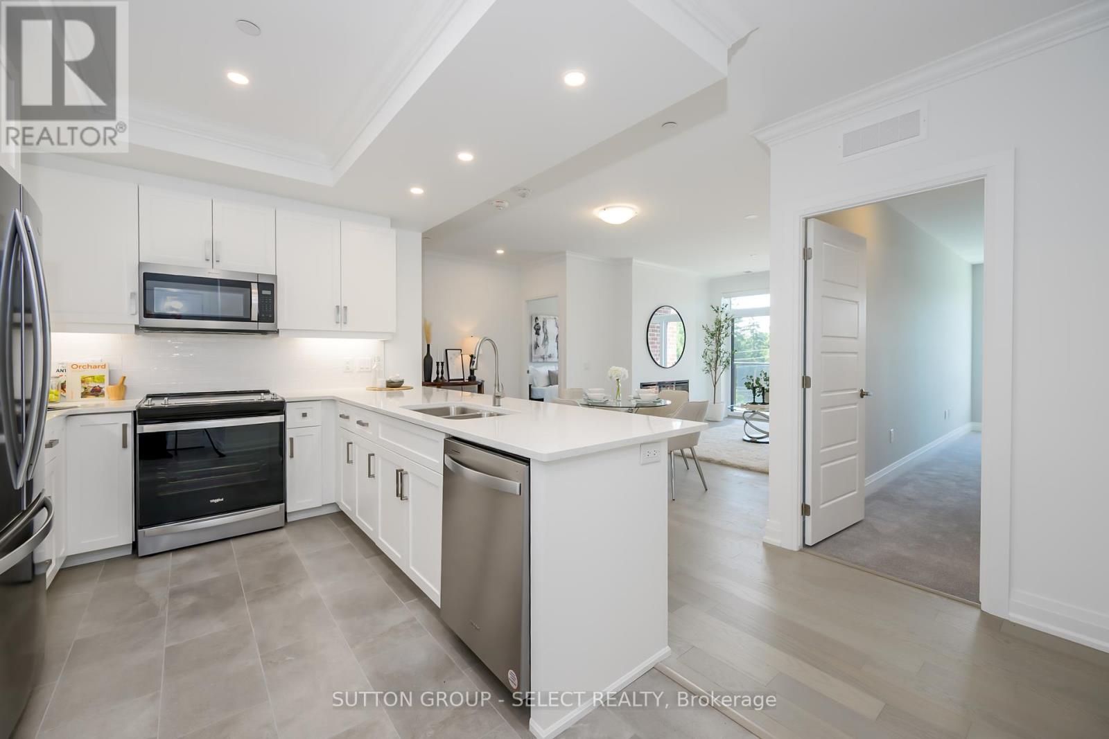 207 - 1975 FOUNTAIN GRASS DRIVE