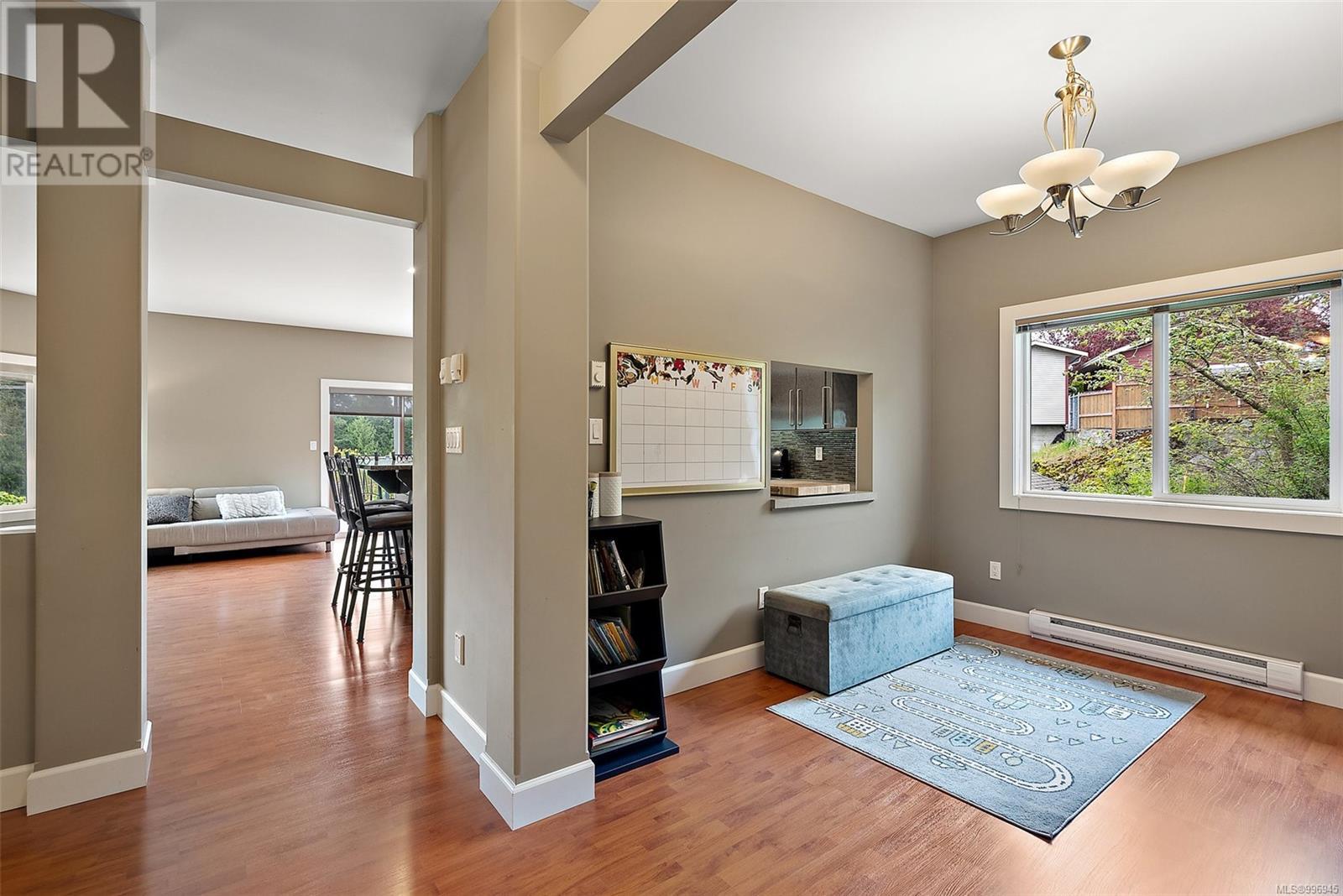 530 Selwyn Falls Dr