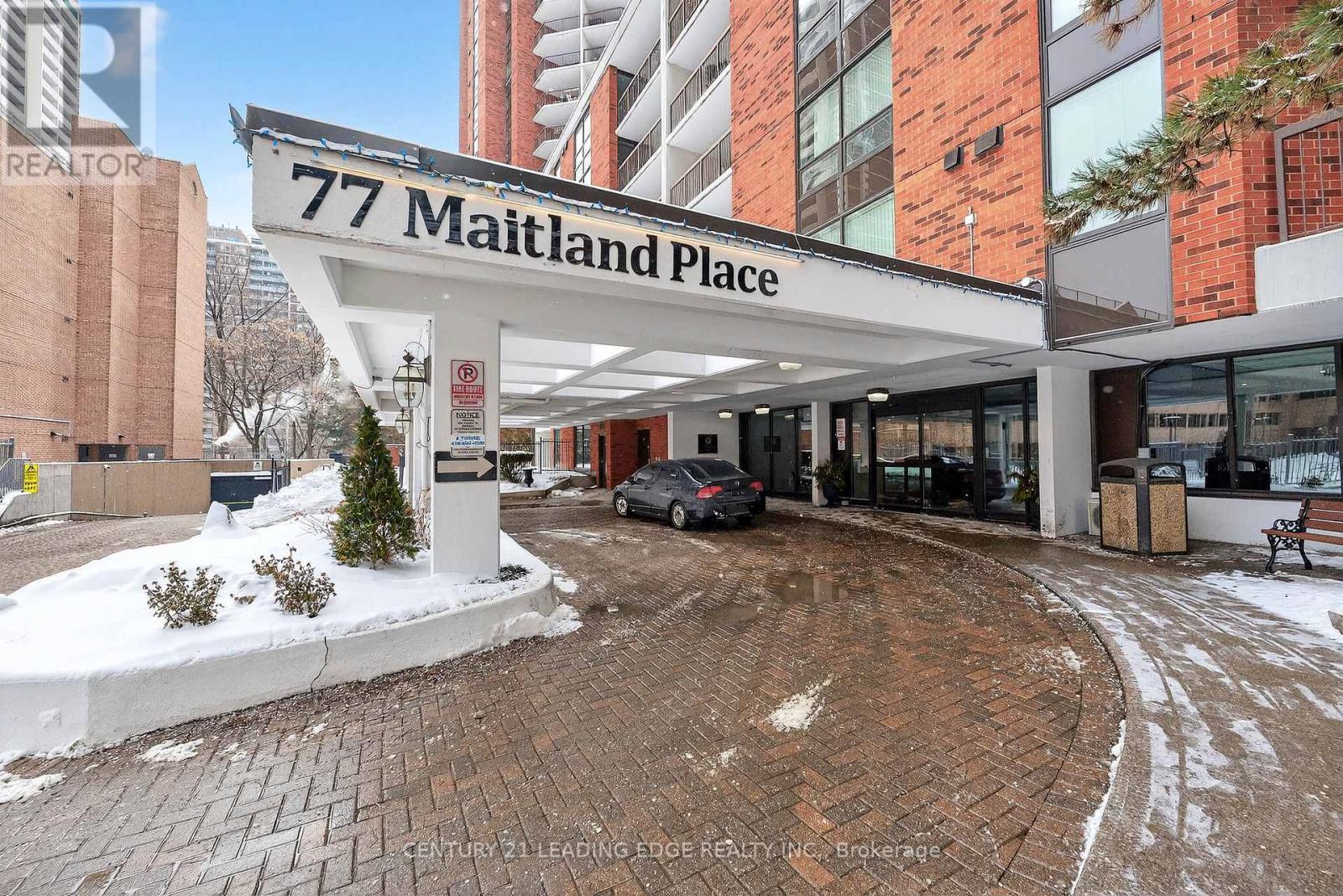 1024 - 77 MAITLAND PLACE