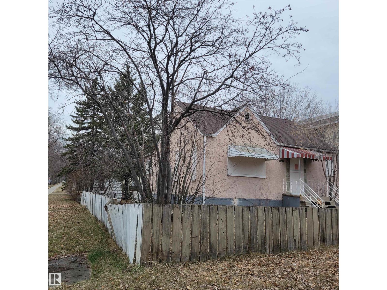 10802 112 ST NW