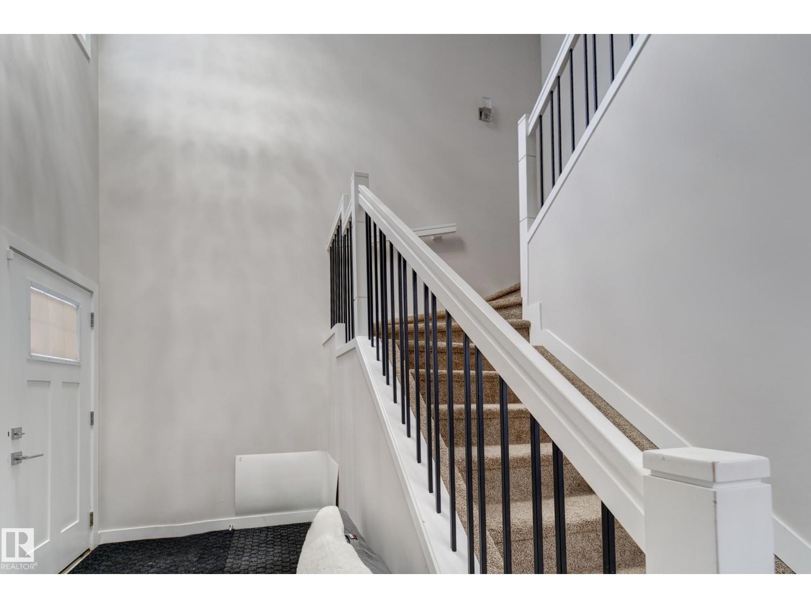 #46 1703 16 AV NW NW