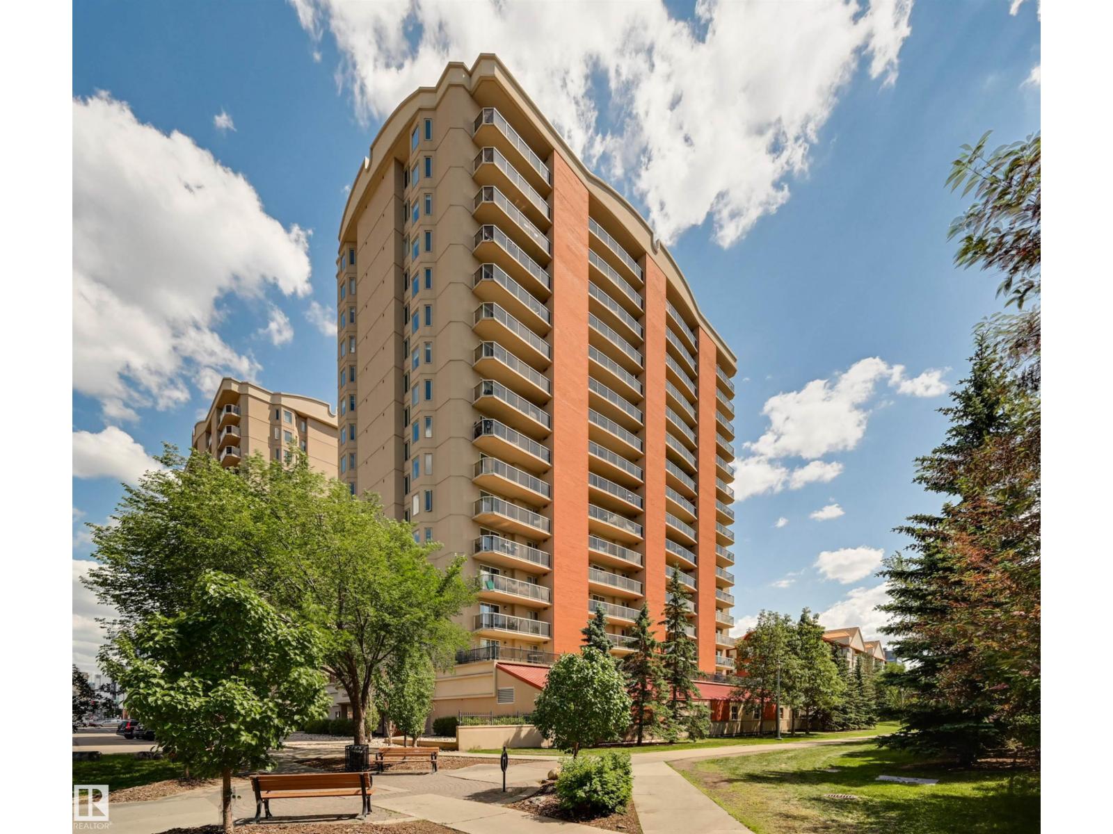 #306 10909 103 AV NW