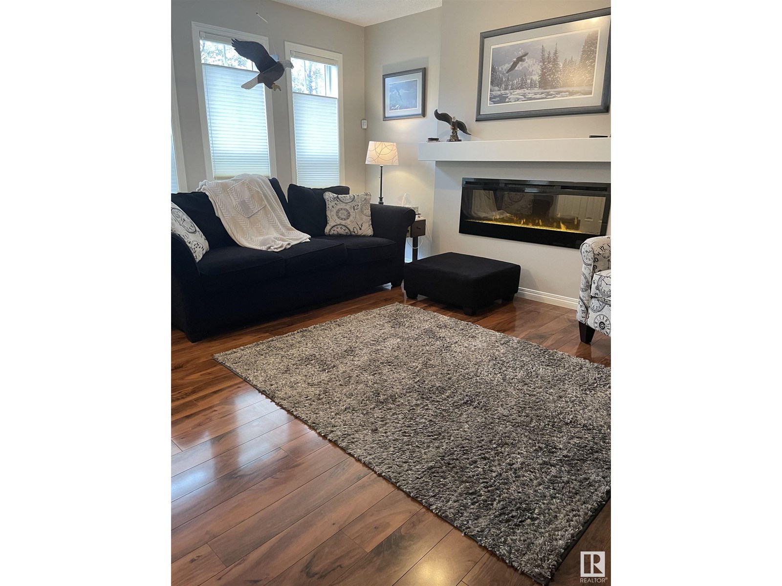 7107 22 AV SW
