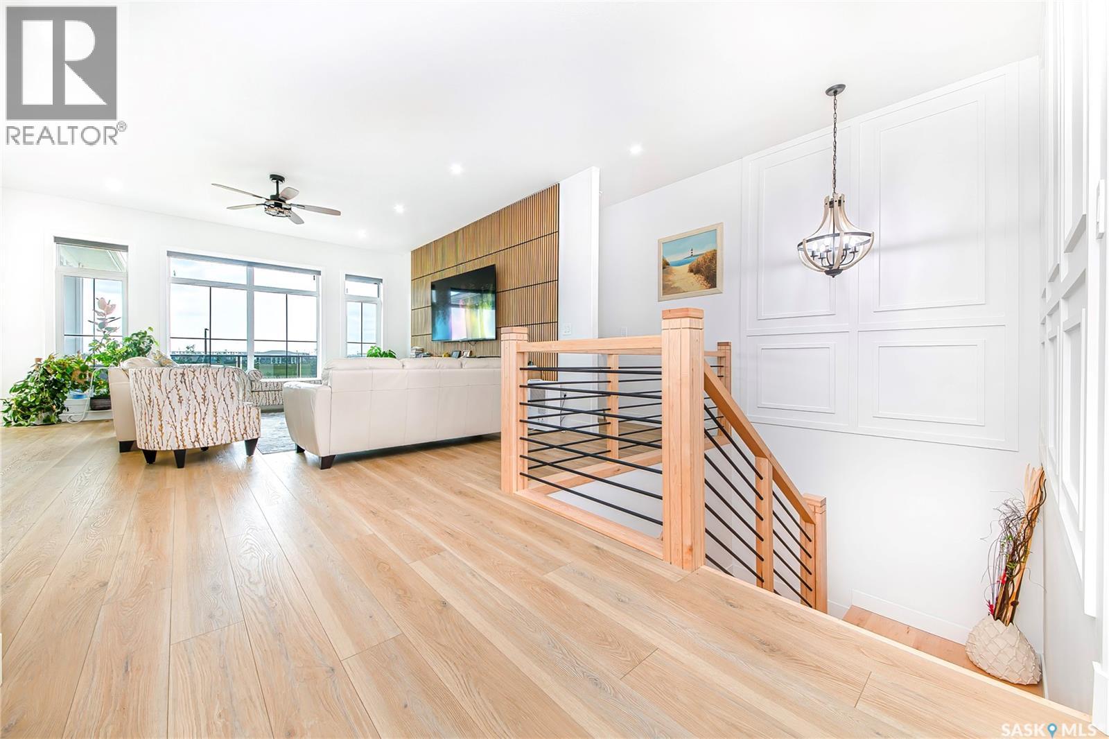 618 Nightingale COVE
