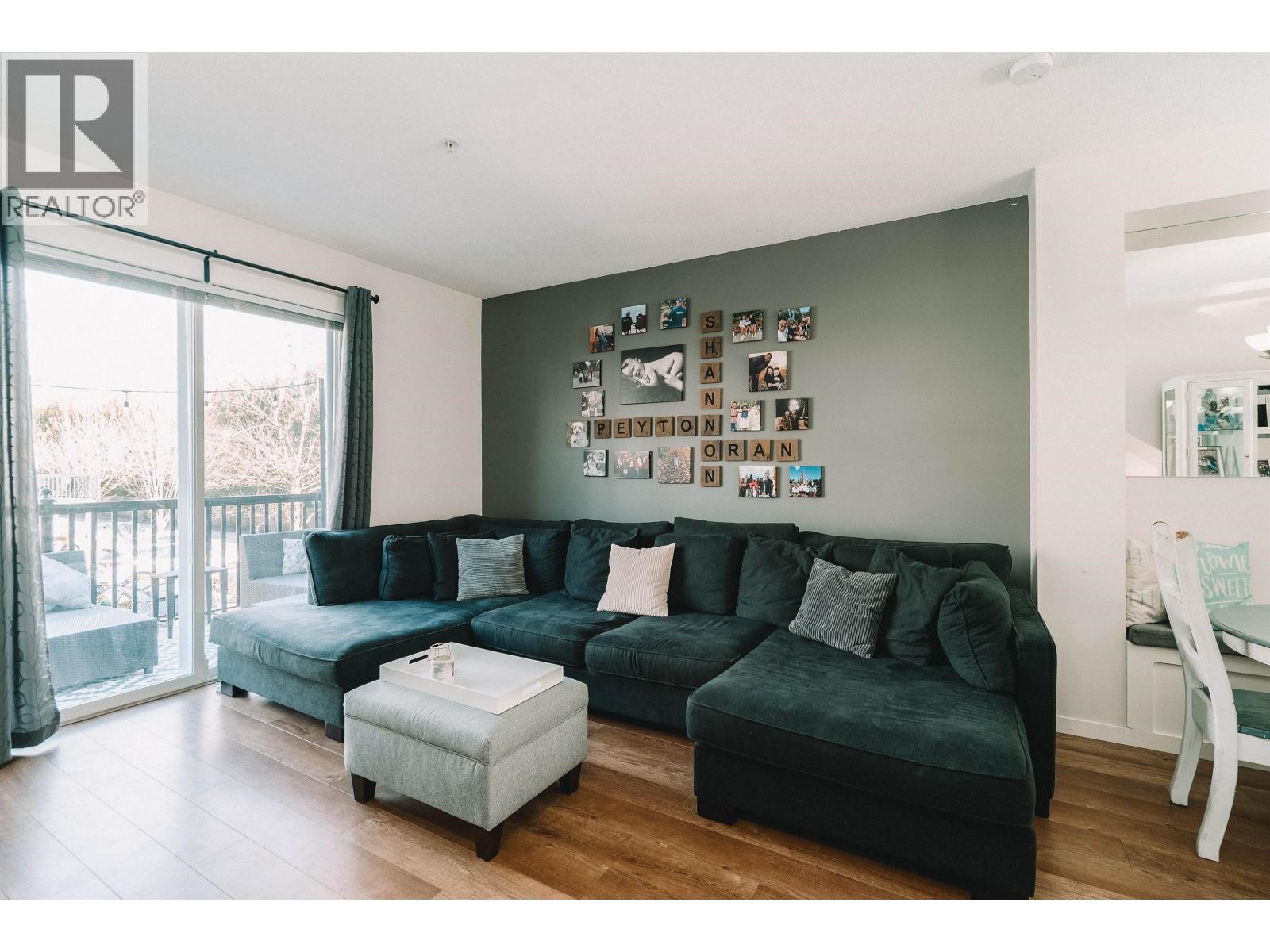 136 2418 AVON PLACE