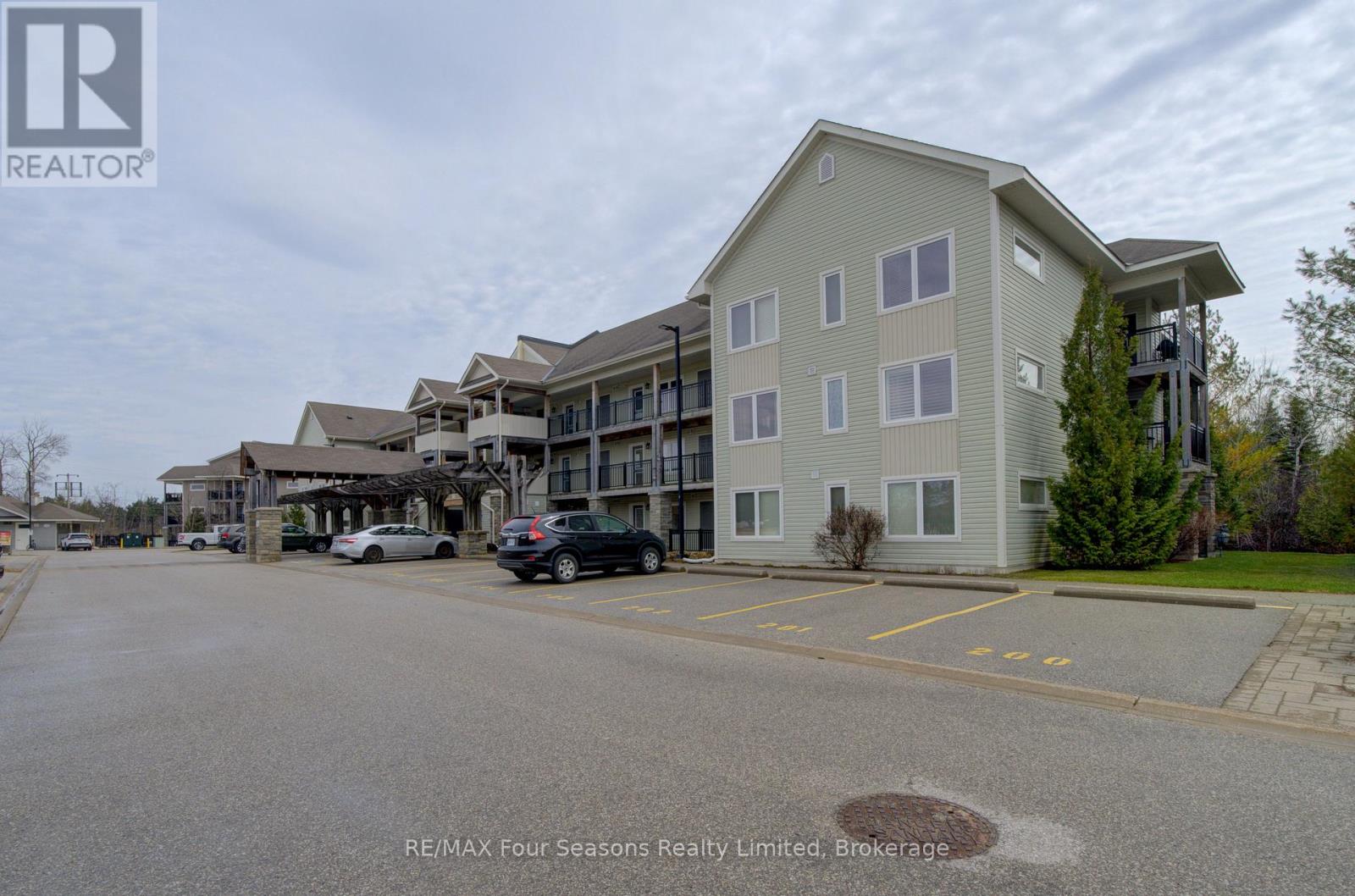 105 - 6 BRANDY LANE DRIVE