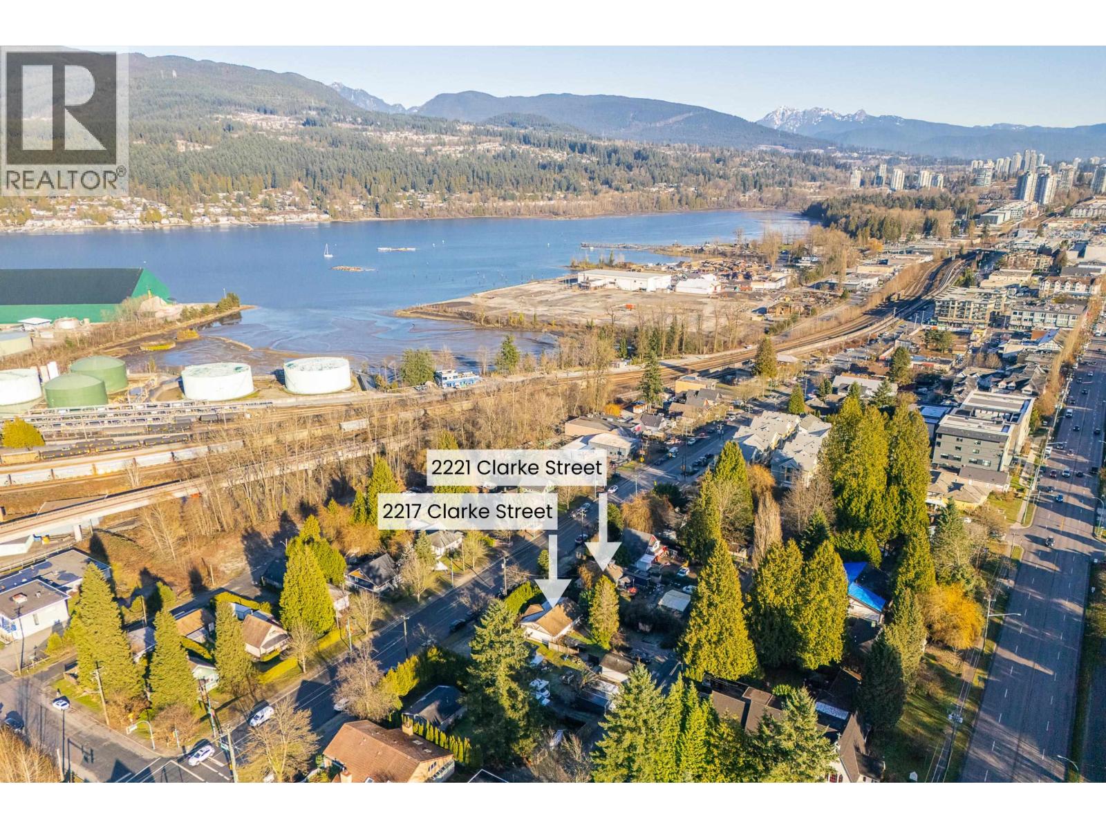 2217 CLARKE STREET