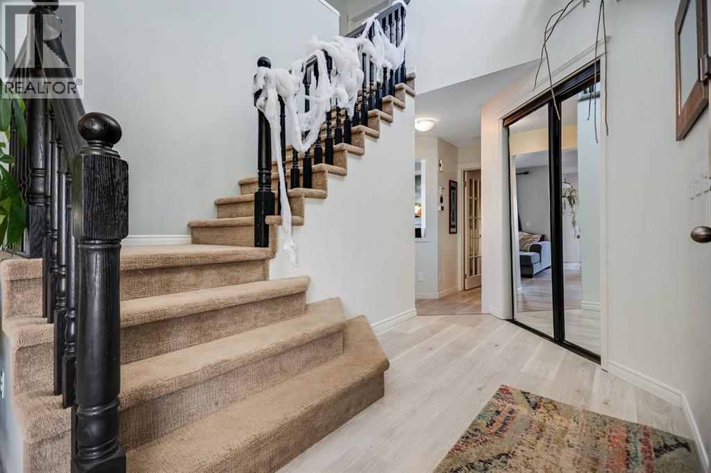 18 Westridge Crescent