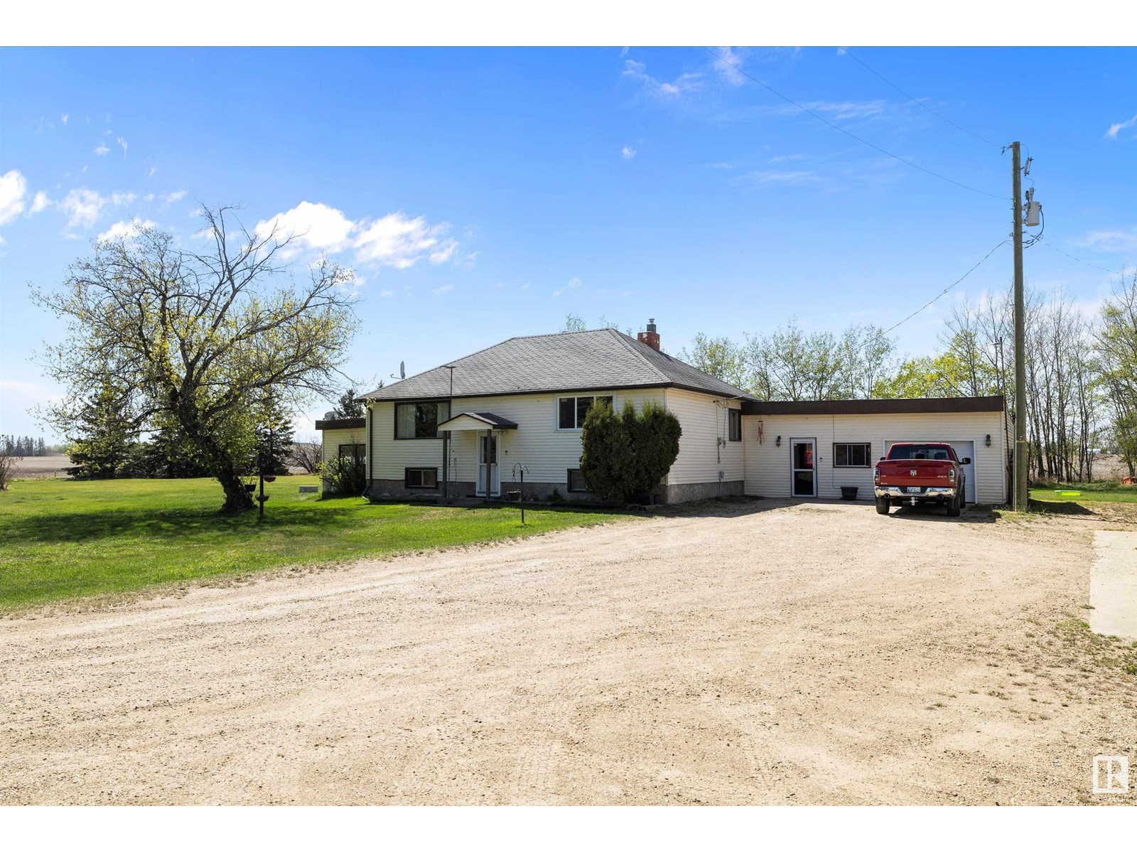 55532 RGE ROAD 250