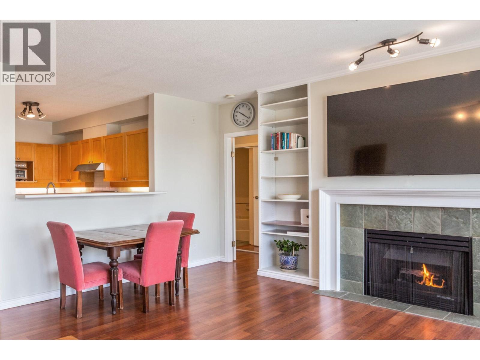 306 1820 E KENT AVENUE SOUTH