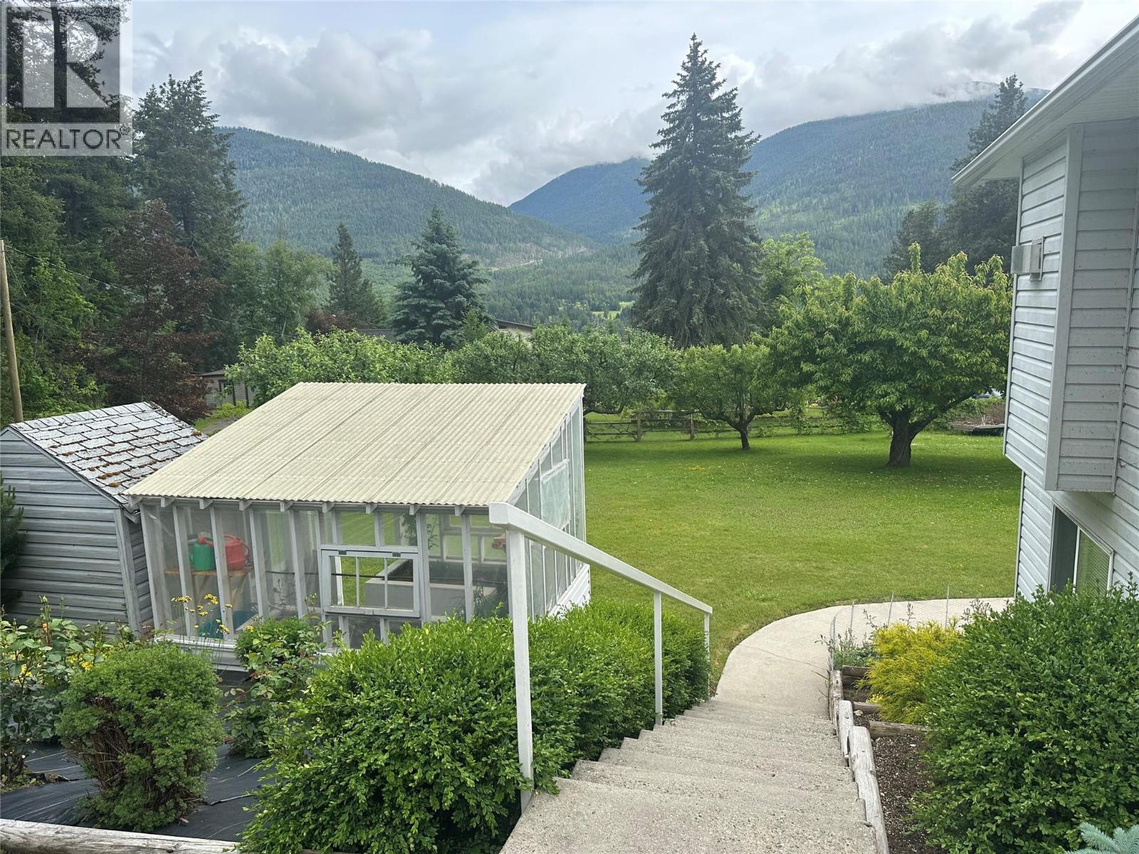5924 Stafford Road