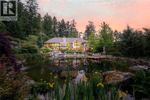 441 Glendower Rd Saanich BC V9E2B9