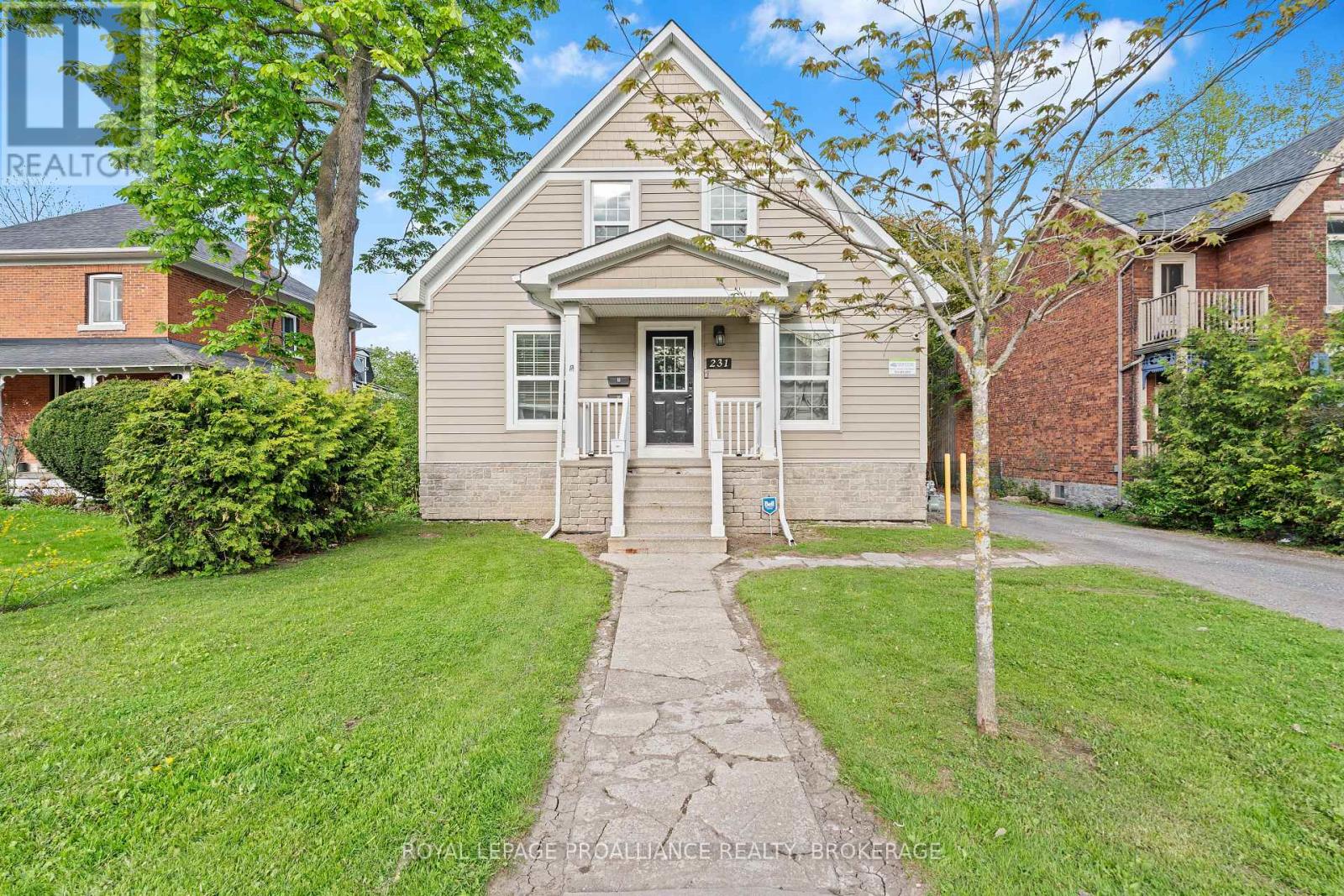 231 ALBERT STREET