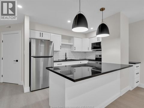 3177 Riverside DRIVE East Unit# 110 Windsor ON N8Y1A5