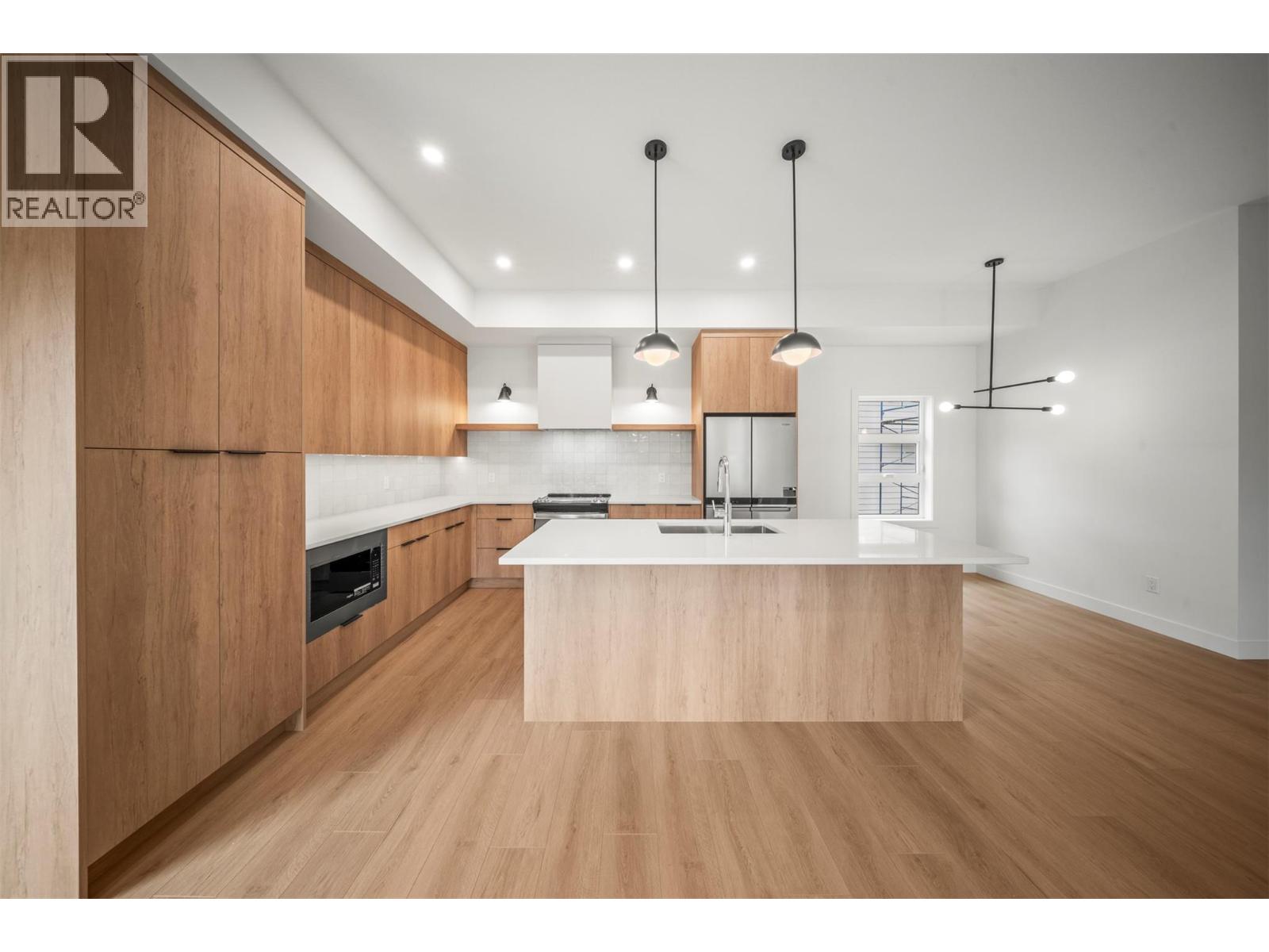 4200 30 Street Unit# 2 Lot# 4