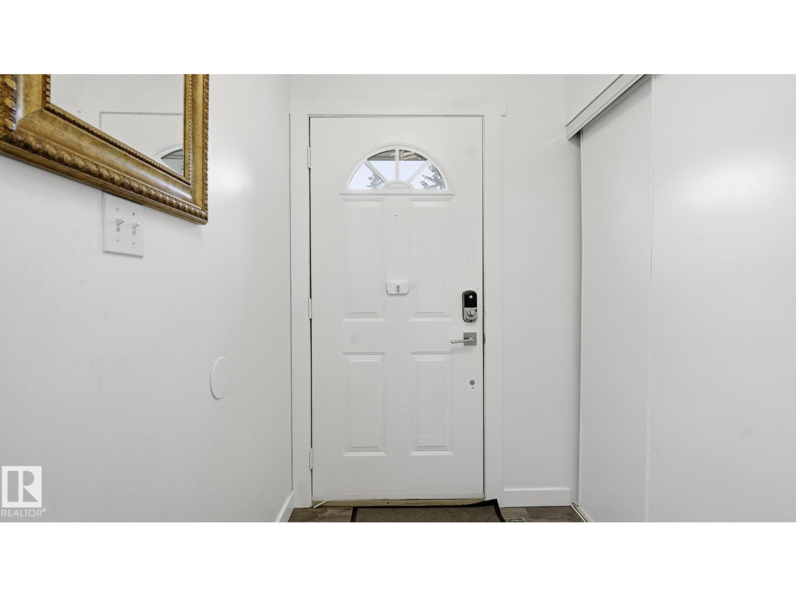 #17 9505 176 ST NW