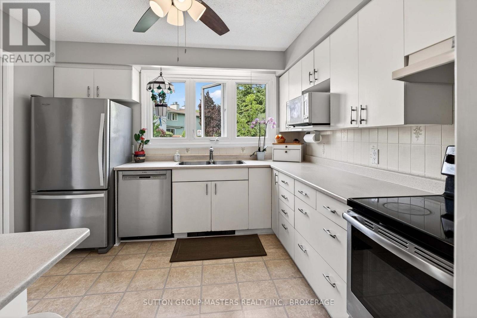 78 - 115 WRIGHT CRESCENT